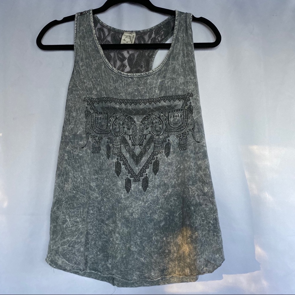 ELEPHANT TRIBAL PATTERN GRAPHIC TANK TOP